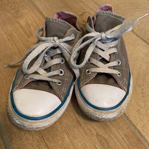Girl’s Converse Shoes